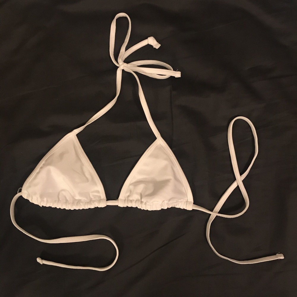 White American Apparel bikini top